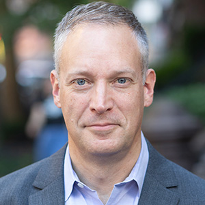 alt=