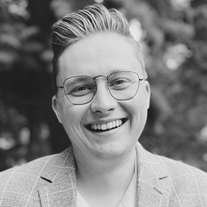 Headshot of Aaron Mallett