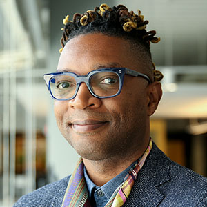 Headshot of Darren Isom