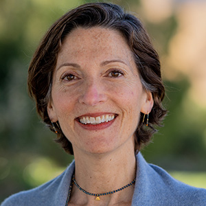 Headshot of Deb Nelson