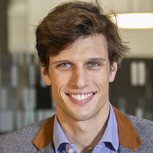 Headshot of Guillaume Carton