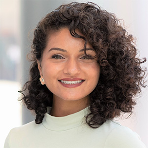 Isra Hussain