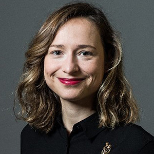 Headshot of Julia Parigot