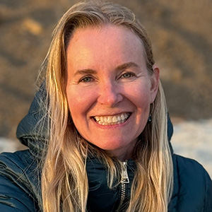 Headshot of Sara Olsen