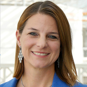 Tina Ambos