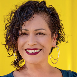 headshot of anna maria luera