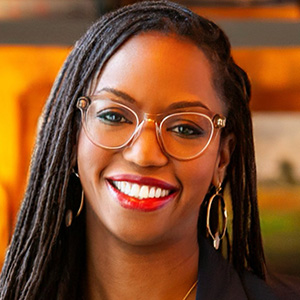 alt=