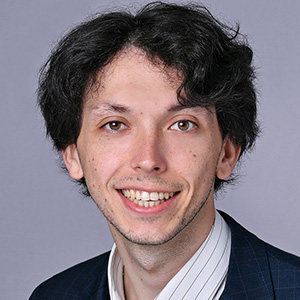 alt=