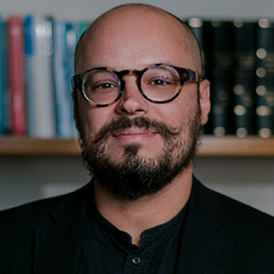 Headshot of Lucas Petroni