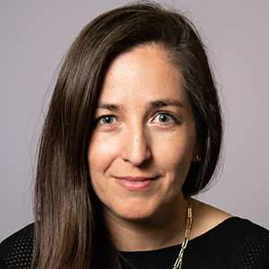 alt=