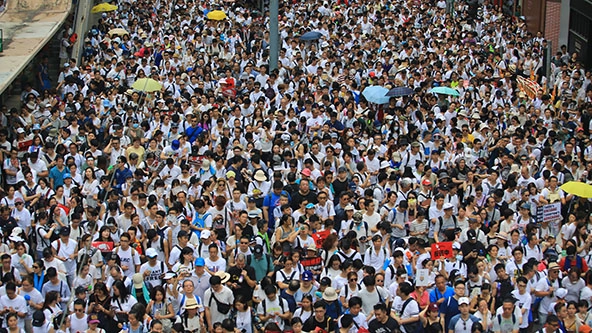a large crowd of protests